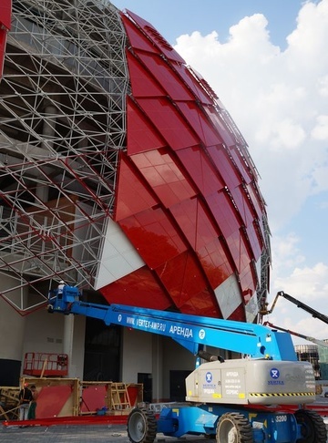 Строительстве стадиона «Открытие Арена» в Москве - техника VERTEX