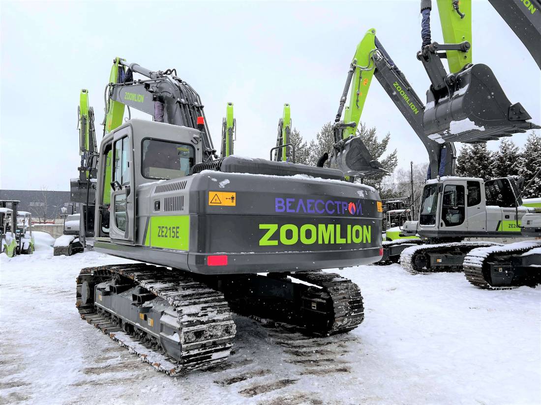 Отгрузка гусеничного экскаватора ZOOMLION ZE215E крупной строительной компании