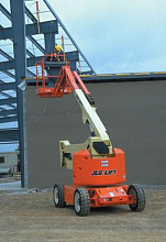 Коленчатый подъемник JLG E450AJ  фото 1